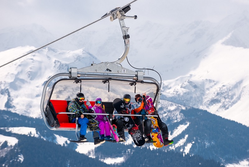 ТАСС: Почти 300 тыс. туристов посетили «Архыз» в минувшем горнолыжном сезоне