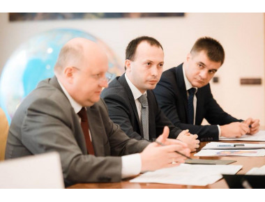 Минкавказ России и Минприроды России обсудили вопросы развития ВТРК «Эльбрус»